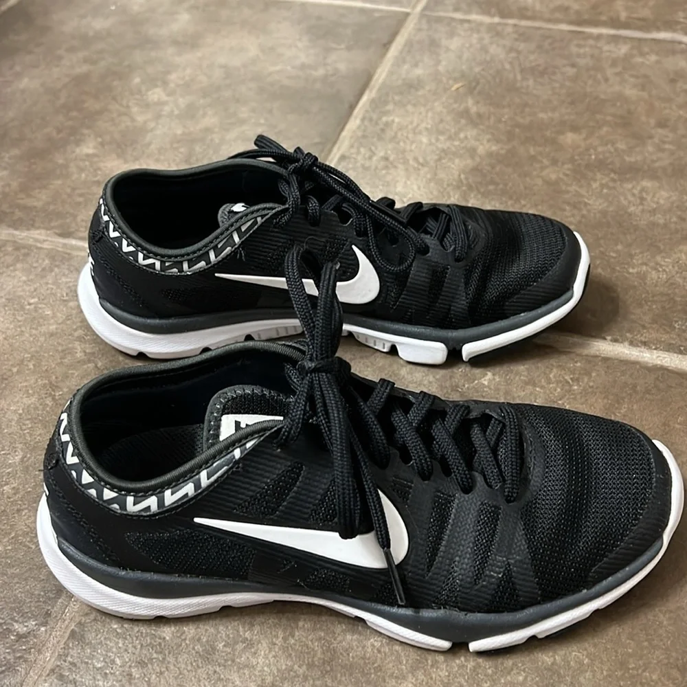 Nike Flex Supreme TR3 black and white - Picture 4 of 6
